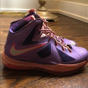 Nike Lebron area 72 sneakers 6.5